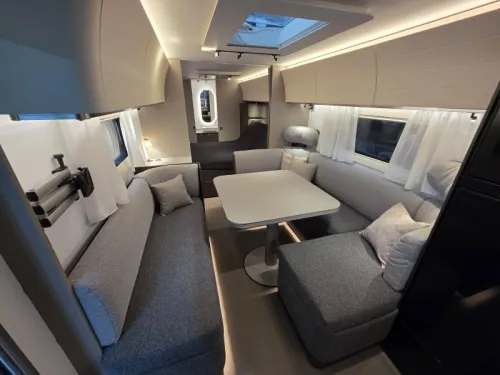 Adria Alpina 663 HT Foto: 5