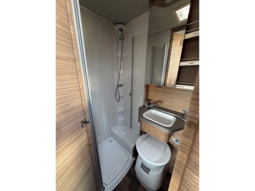 Weinsberg CaraLoft 650 MEG Foto: 20