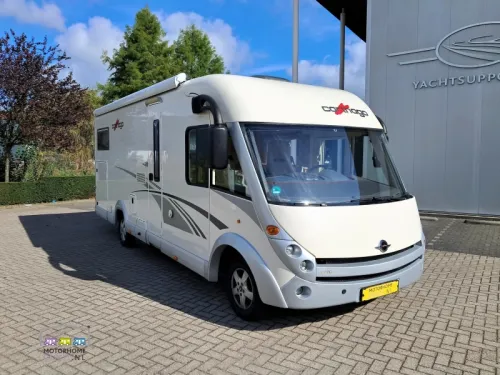 Carthago C-line 49 I L&auml;ngsbetten und Hubbett Foto: 1