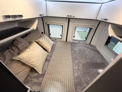 Frankia Yucon 6.0 GD DWARSBED + HEFDAK 9TRAPS AUTOMAAT FIAT8 foto: 2
