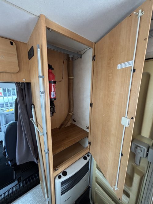 Chausson Welcome 50 5.40m COMPACT! CIRCULAR SEATING + FOLDING BED photo: 8