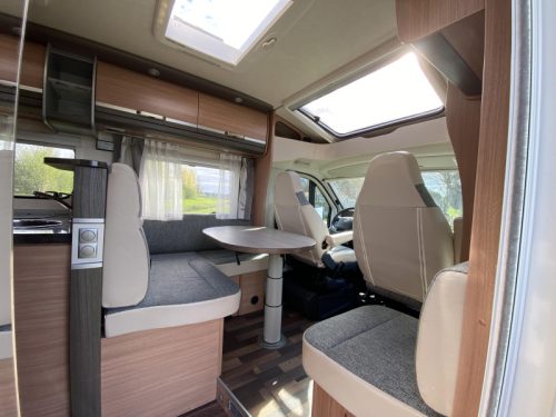 Knaus Sky TI 700 MX 150HP AUTOMATIC Queen photo: 3