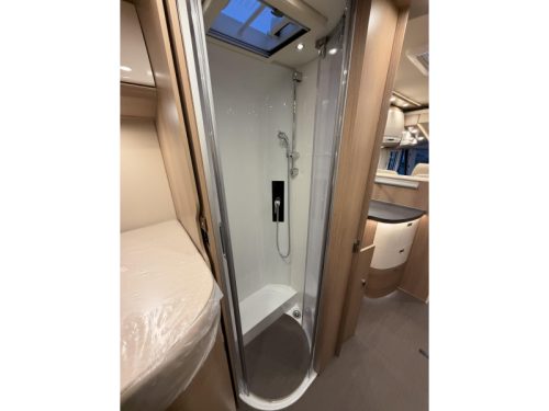 Carthago C1-Tourer I 149 RB-LE Met Hefbed MB-Sprinter  foto: 12