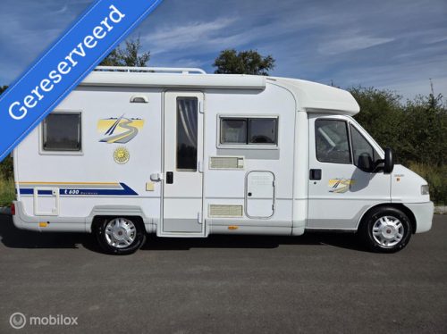 B&uuml;rstner T600 Perfilada 2000 ☆TV, Cruise, cama fija☆ foto: 1