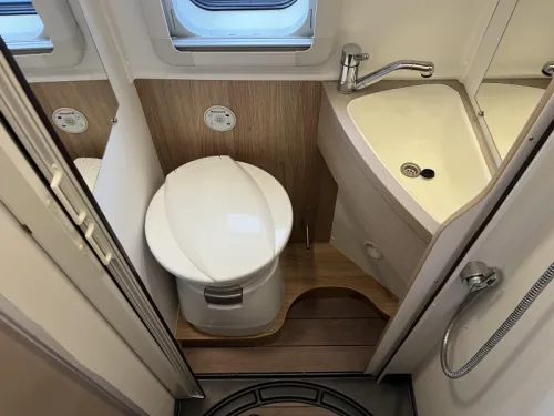 Knaus Boxstar Freeway 630 Single beds / fully equipped photo: 11