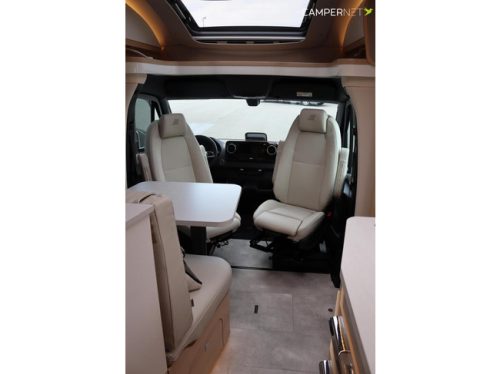 Hymer BMC-T 580 Blackline 170hp Automatic | Single Beds | Lithium | Maxxfan | SLC Chassis | Seat Heating | Awning | Leather Upholstery photo: 8