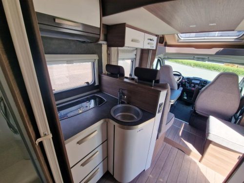 Knaus L!ve Wave 650 MX queen bed pull-down bed photo: 7
