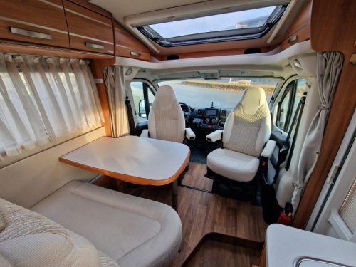 Hymer Exsis-T 588 Einzelbetten Foto: 8