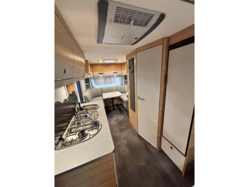 Dethleffs Summer Edition 530 DR 2027 air conditioning+floor heating photo: 12