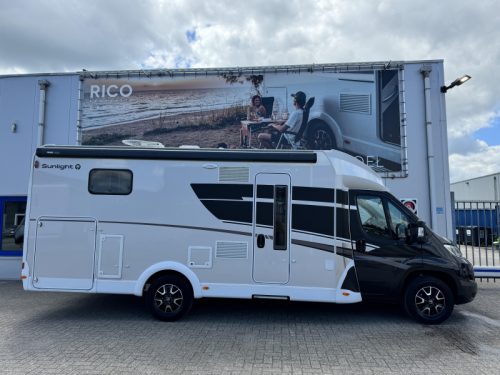 Sunlight T 68 Adventure Edition Single Beds / Drop-down bed photo: 1