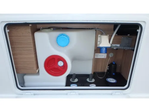 Knaus L!ve Wave 650 MF Niederl&auml;ndisch mit Historie  Foto: 7