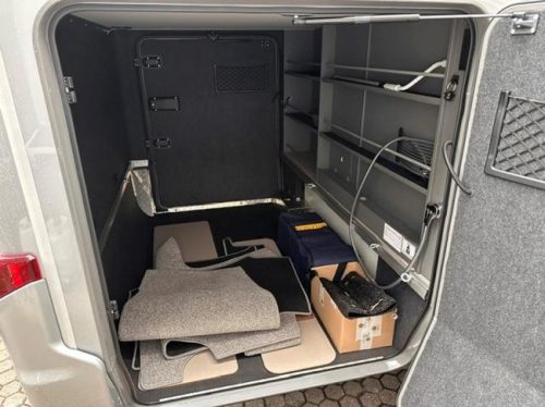 Hymer B-MC T 680 LITHIUM-SOLAR-INVERTER photo: 6