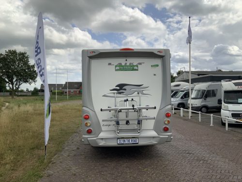 Laika Exclusieve Ecovip AUTOMATIC, 2.3 Multijet 150 HP, Semi-integrated, Queen bed, Half-dinette, Swivel seats Motorhome centre on the road photo: 36