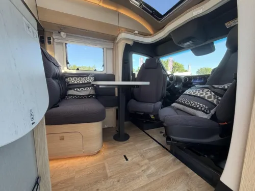 Hymer B-MC T 580 XXL-bed Lithium battery 2025 photo: 7
