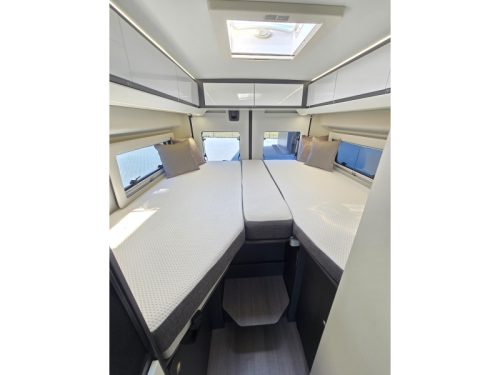 Adria Twin Supreme 640 SLB L&auml;ngsbetten 9G Automatik  Foto: 18