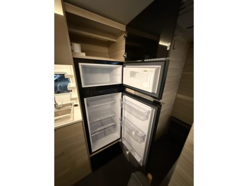 Adria Altea 552 PK FULLY LOADED WITH OPTIONS photo: 8