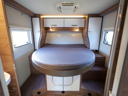 Knaus L!ve Wave 650 MX QUEENS + POP-TOP ROOF 2X AIR CONDITIONING! photo: 17