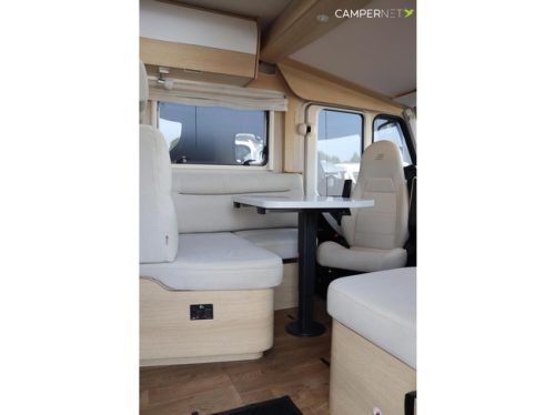 Hymer BMC-I 680 170pk Automaat | Hefbed | Gescheiden douche | Leder | Lithium | Omvormer | Zonnepanelen | SLC Chassis | Centrale vergr foto: 5