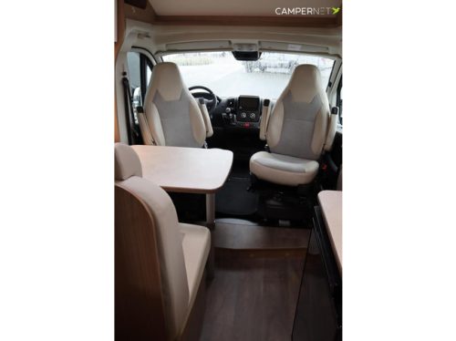 Carado V337 140hp | Roof air conditioning | Single beds | Lithium | Awning | Compact Model | Bike rack | Multimedia system | LED TV | Awning | photo: 7