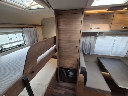 Weinsberg CaraOne Edition HOT 500 FDK Bunk bed photo: 20