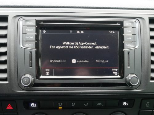 Volkswagen T6 Multivan, DSG Automatic, Pop-top roof, 6 Seats!! photo: 19