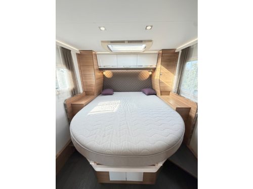 Adria CORAL 670 SC Supreme AUTOMAAT / C1 RBW / 5 SITZPL&Auml;TZE / LUFTFEDERUNG / ALDE / SOLARPANEL / MAXXFAN /CONSTRUCT SLOT / OFEN Foto: 8