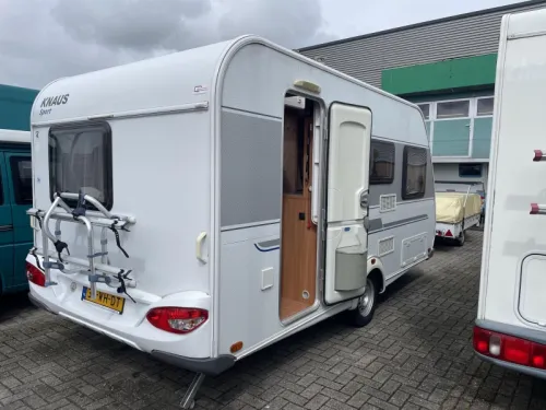 Knaus Sport 420 DQ with Mover photo: 1