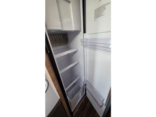 Weinsberg CaraCompact Pepper 600 MEG Like new only 9100km photo: 11