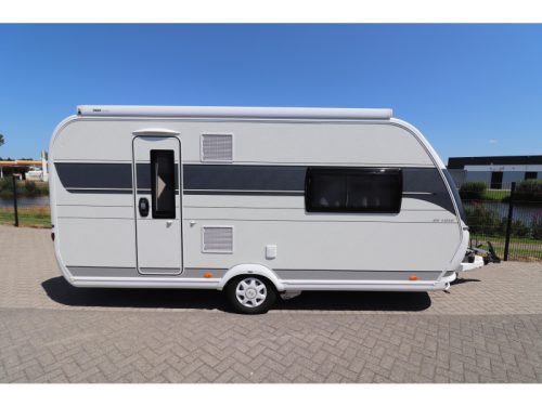 Hobby De Luxe 460 SFF Awning/ Mover/ Air conditioning FULL photo: 1