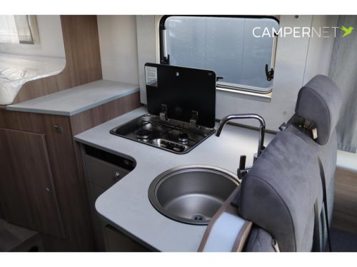 Carado T338 155hp Automatic | Edition Model | Alloy wheels | Awning | Single beds | photo: 12