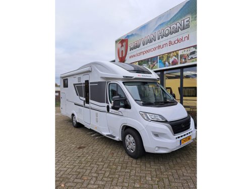 Adria Matrix 670 SL Axess Fiat 180 PS Foto: 2