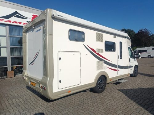 Eura Mobil Terrestra 700 EB TT photo : 2