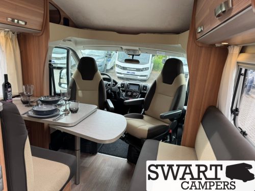 Weinsberg CaraLoft 650 MF, French bed 130 hp photo: 10