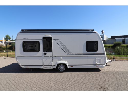Fendt Apero 465 SFB French bed /Thule awning photo: 1