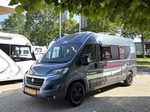 Adria Twin 600 SPT TITAN AUTOMATIC TRANSVERSE BED 150HP EURO 5 photo: 3