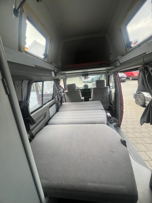 VOLKSWAGEN MOTORHOME II D 57 KW   AUT photo: 13