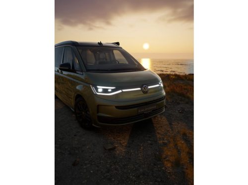 Volkswagen California Ocean 1.5 eHybrid 180 kW / 245 HP DSG 4Motion Facelift expected November photo: 1