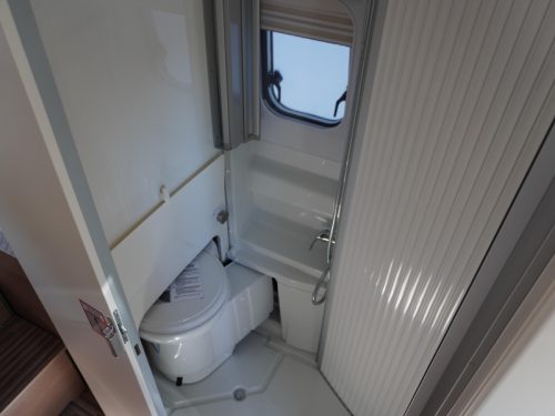 Malibu Van 640 LE K AUTOMAAT Foto: 12