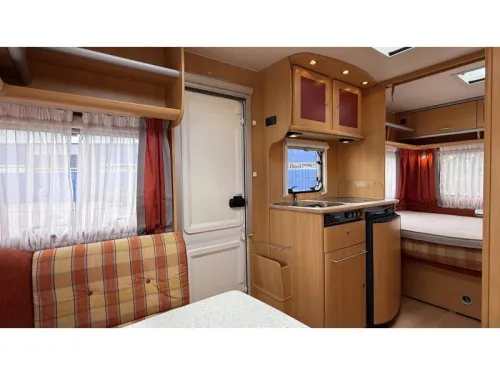 Dethleffs Summer Edition 430 DB lit fixe banquette en U toilette photo : 6