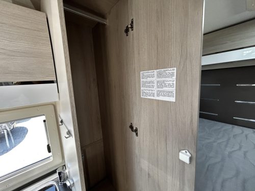 Challenger Genesis 194 Transverse bed/alcove/6-m/2020 photo: 19