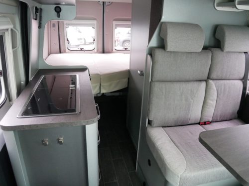 Weinsberg CaraTour, 5.40 Meter Buscamper, Pop-top roof, 4-Person!!! photo: 10