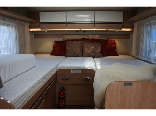 Sunlight T68 | Enkele bedden + Hefbed |150PK | EURO6 | TV/Schotel foto: 6
