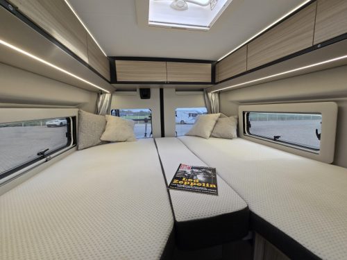 Adria Twin Plus 640 SLB Automatik Einzelbetten Foto: 2