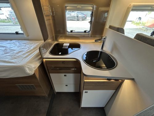 Dethleffs Trend T 7017 EB Automatic + low beds photo: 10