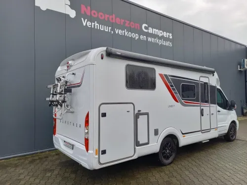 B&uuml;rstner Lineo 690 G - 155hp - Narrow camper photo: 20