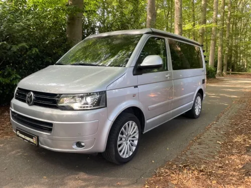 Volkswagen T5 California Comfortline 4 Motion Automatic Pop-top photo: 3