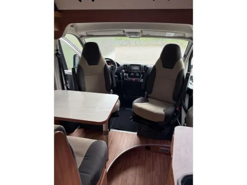 Weinsberg CaraBus 600 MQH 4 berths photo: 9