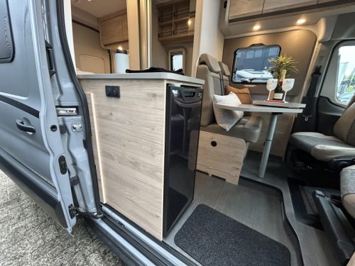 Dethleffs Globetrail 590 DK Compacte buscamper  foto: 16