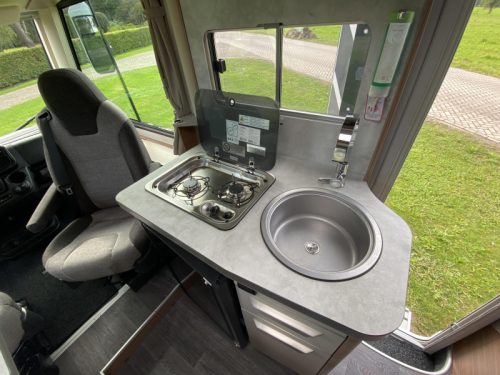 Knaus Van I 550 MF AS NEW !! photo: 4