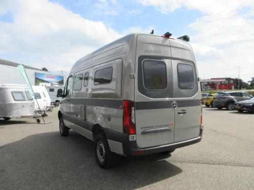 Hymer Grand Canyon S 600 4X4 AUTOMAAT 190 PK Foto: 4